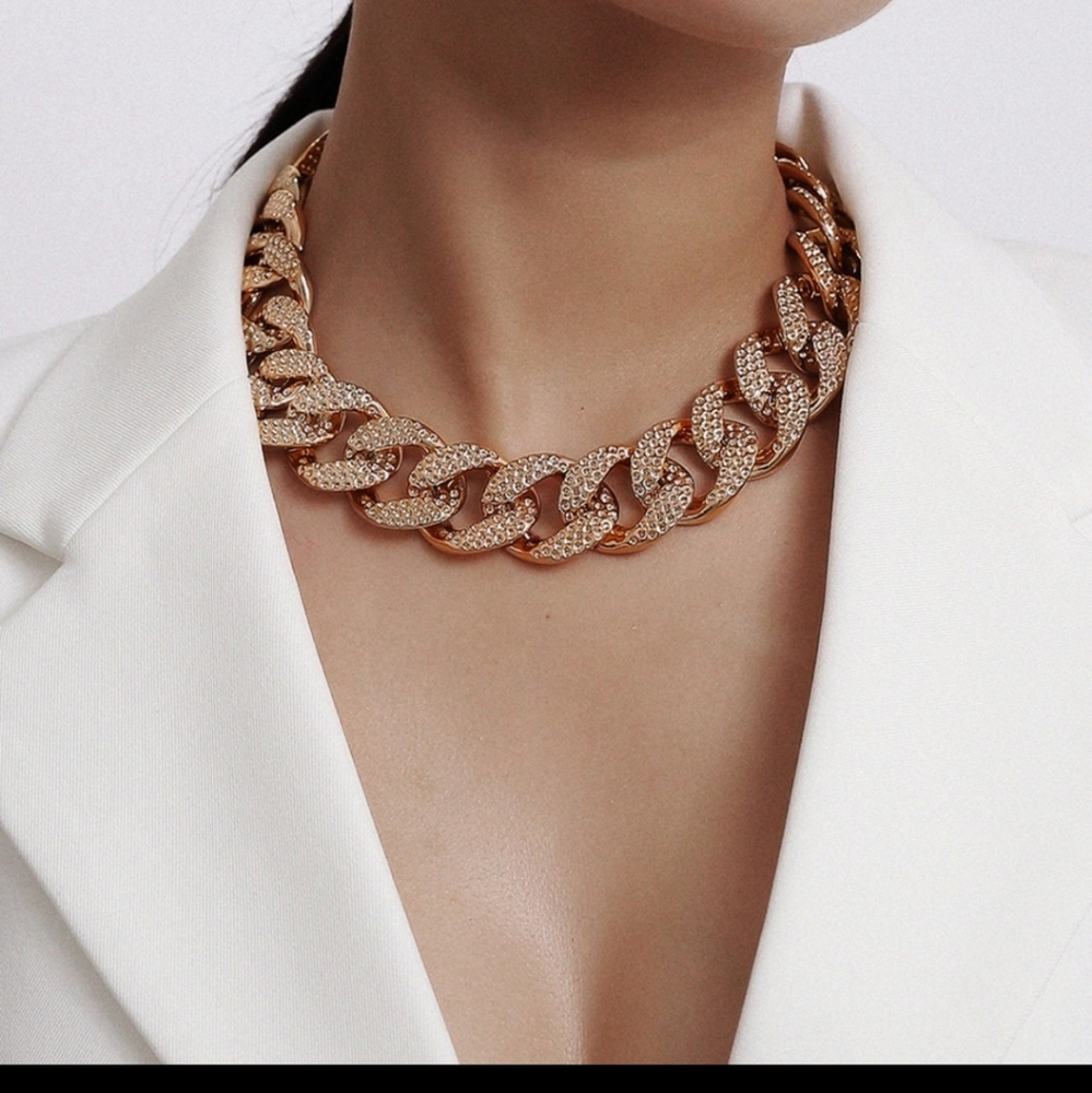 Chunky Gold Chain Necklace
